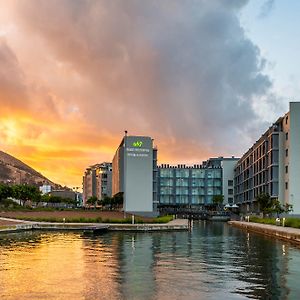 aha Harbour Bridge Hotel&Suites
